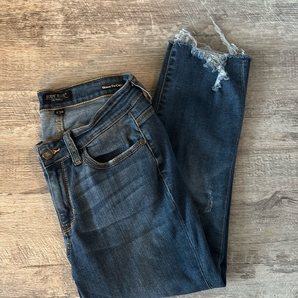 Just Blue skinny capris size 7